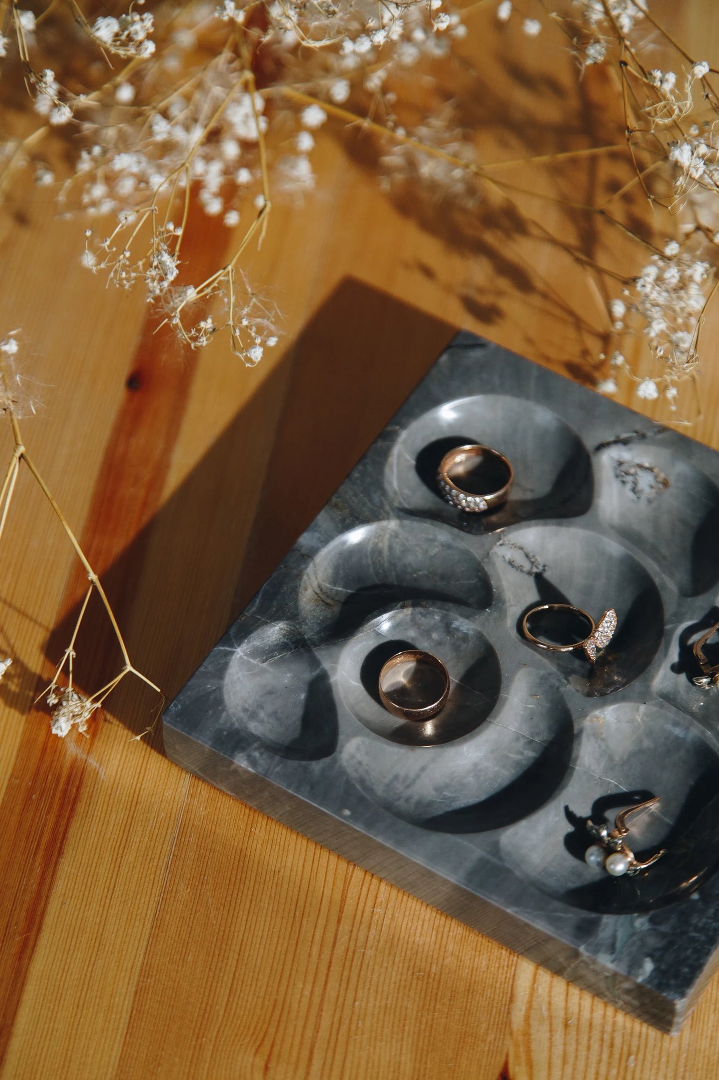 Marble Elegance Jewelry Display Tray