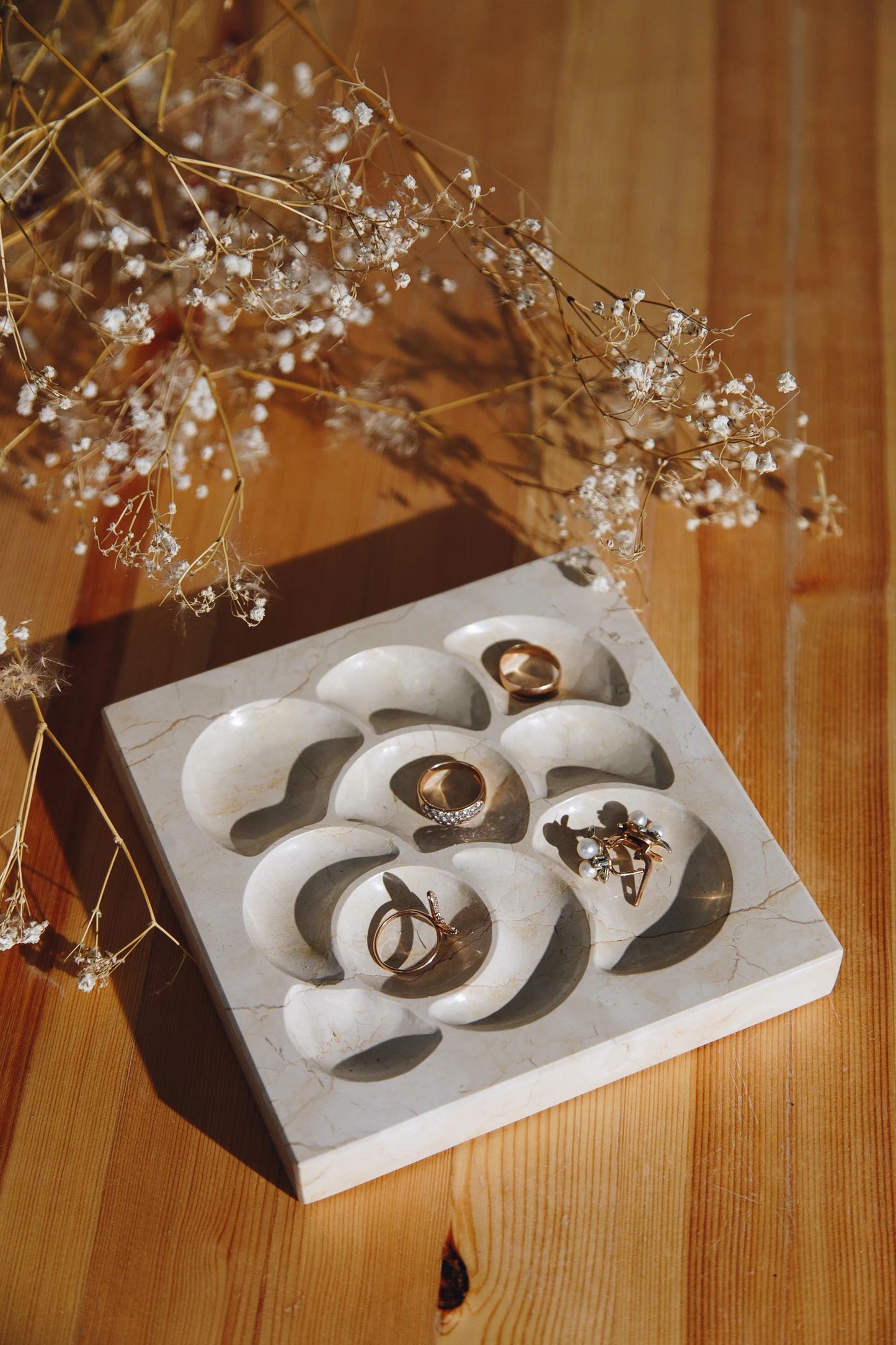 Marble Elegance Jewelry Display Tray