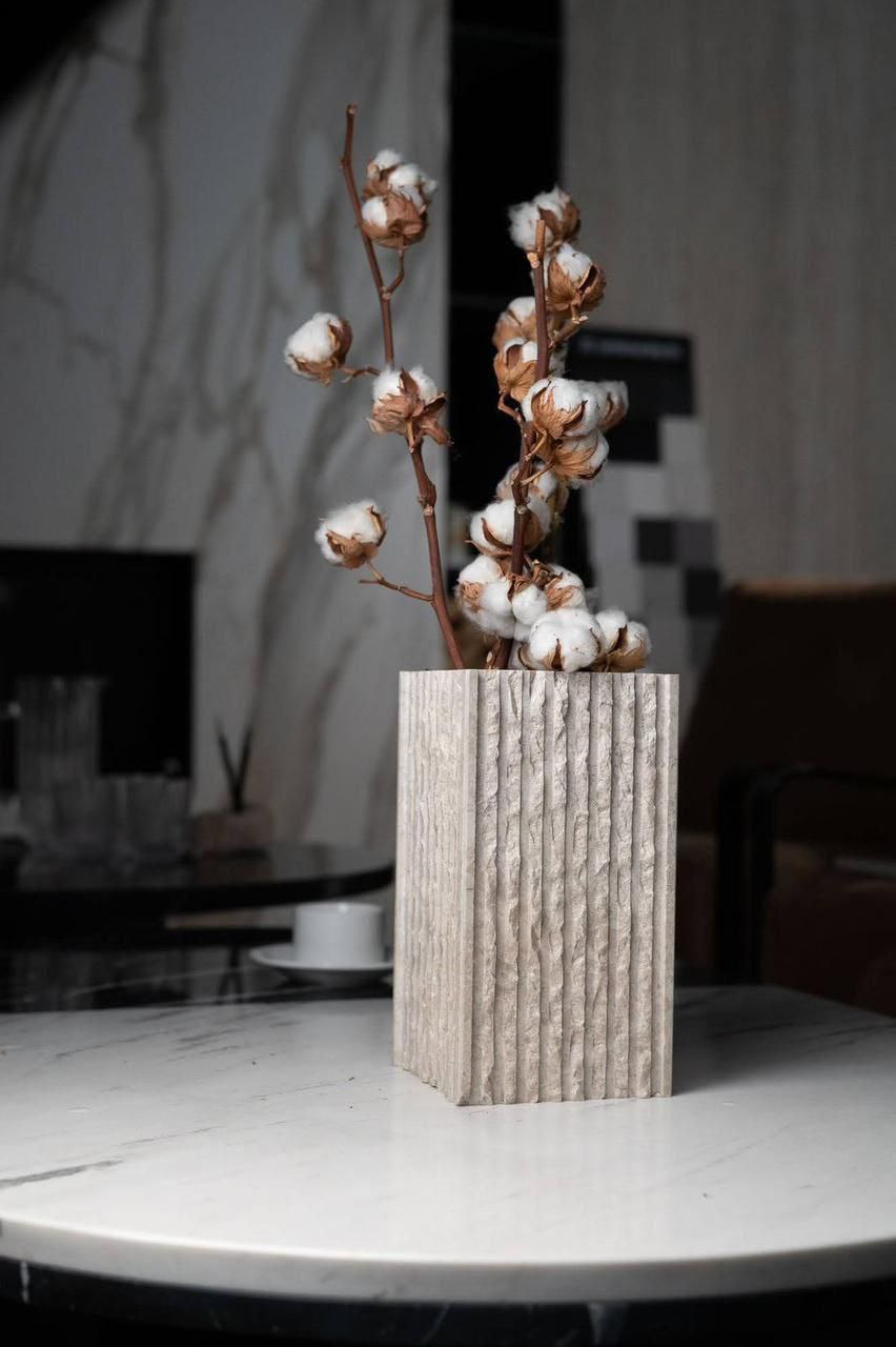 A marble flower vase